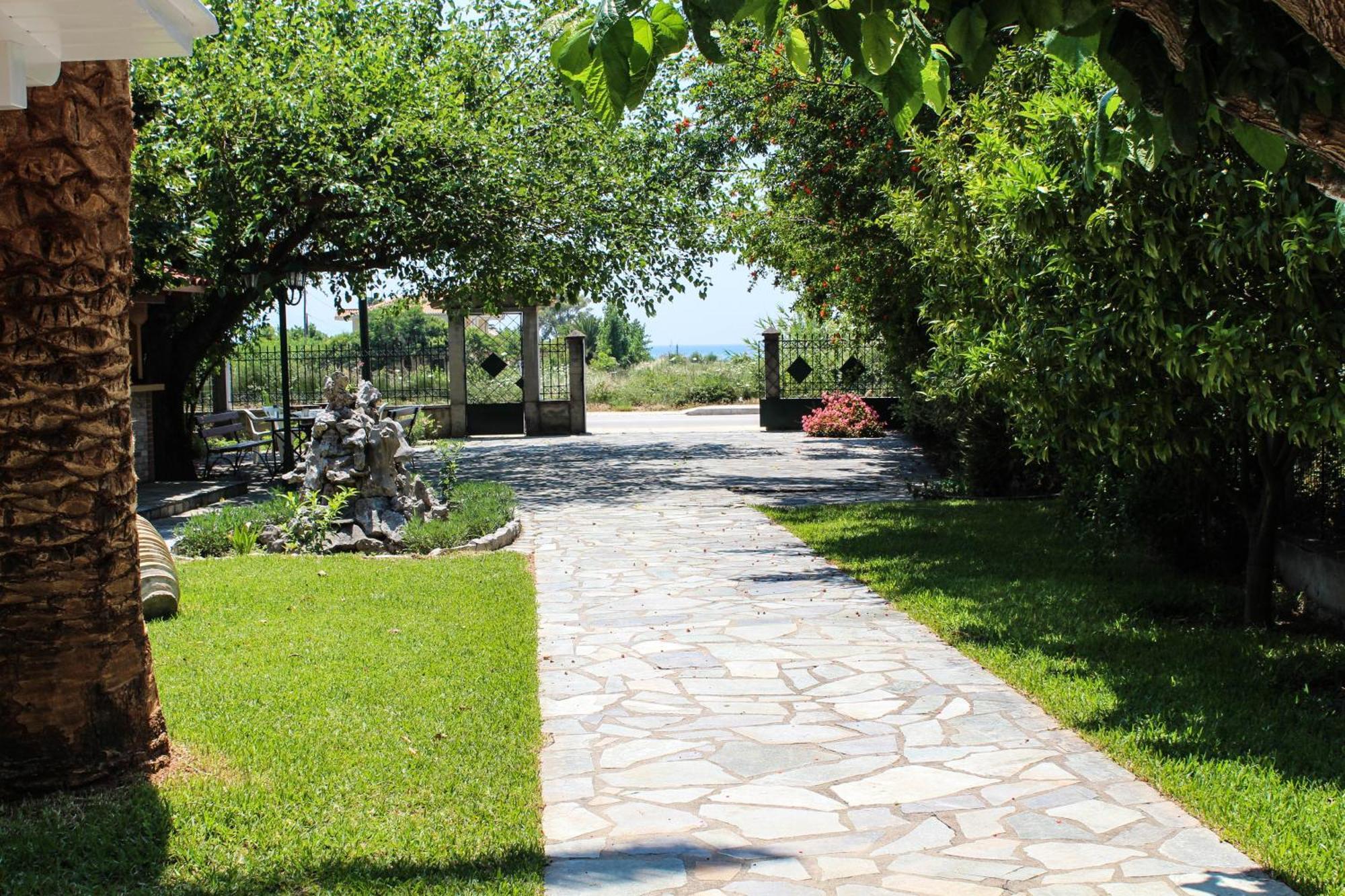 Xristina Studios Vasiliki  Ngoại thất bức ảnh