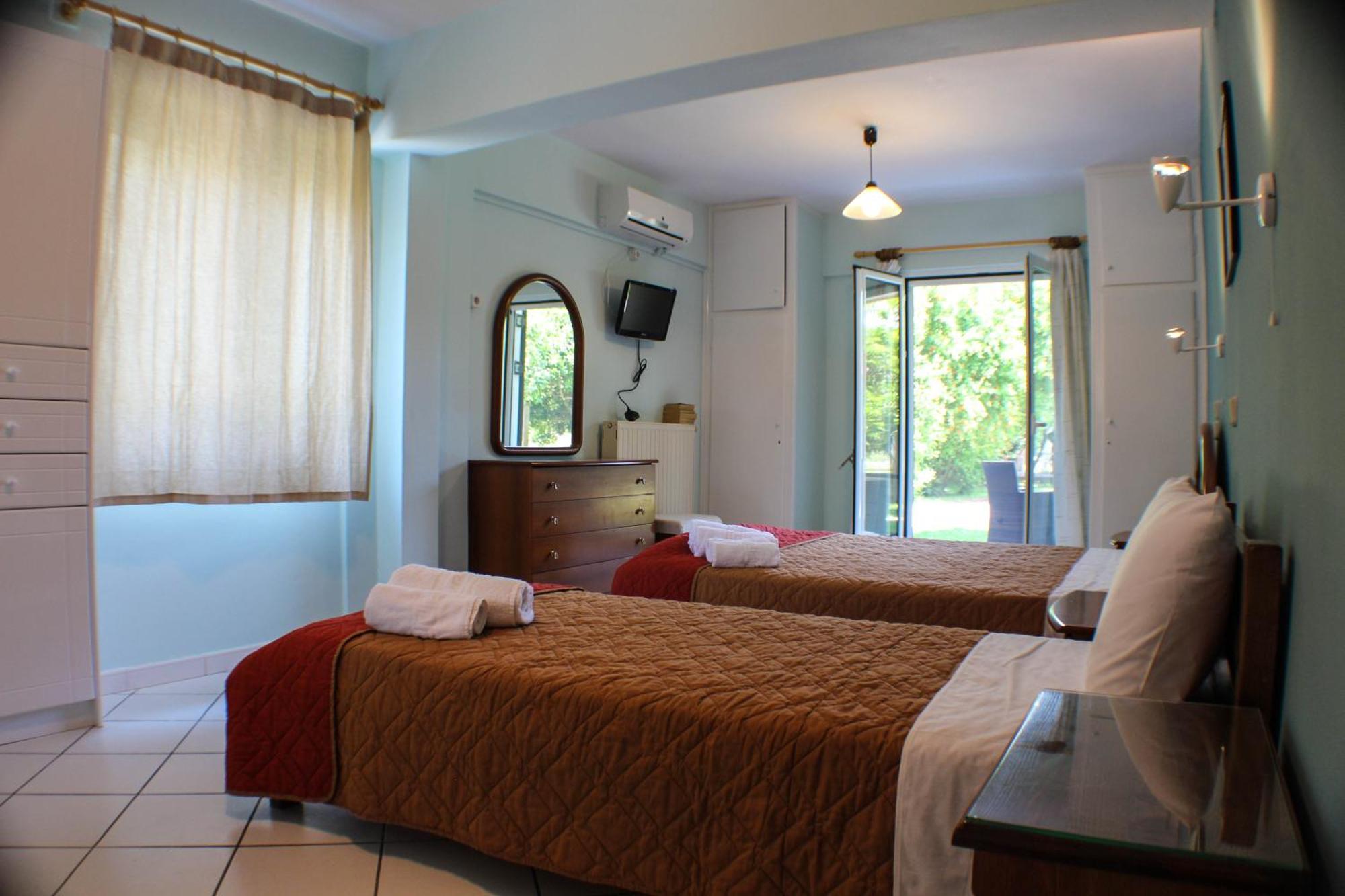 Xristina Studios Vasiliki  Ngoại thất bức ảnh